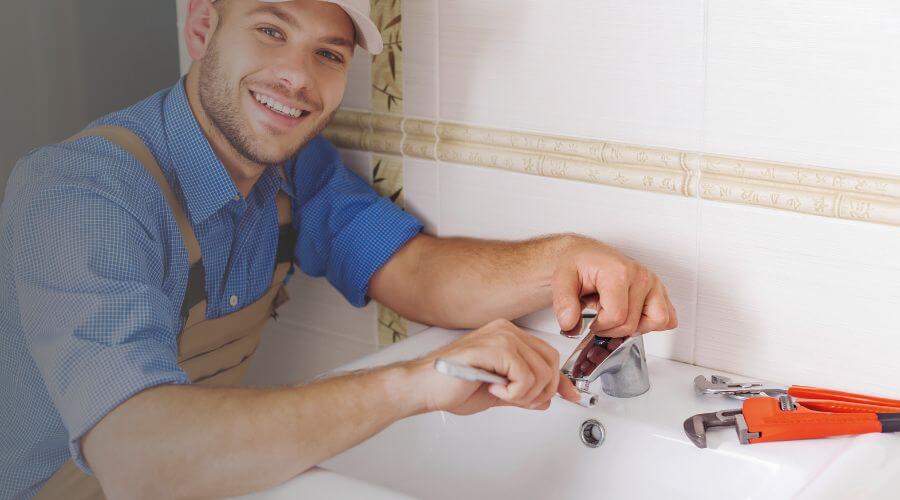 Professional emergency plumbing in Valier, IL